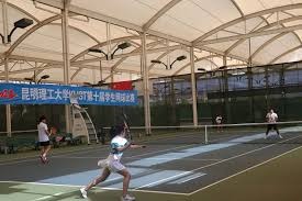 铃木一朗在 2016 年达成美日通算 4257 支安打，超越皮特·罗斯引发美日两地纪录之争