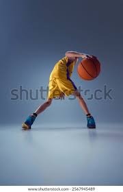 本赛季关键时刻得分榜前四：SGA出场数最少，总得分第一